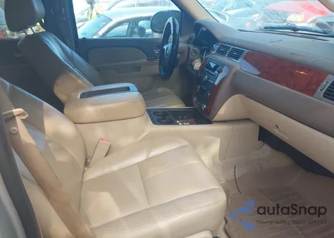 2011 Chevrolet Tahoe Lt из США, поврежденный, VIN 1GNSCBE08BR229567